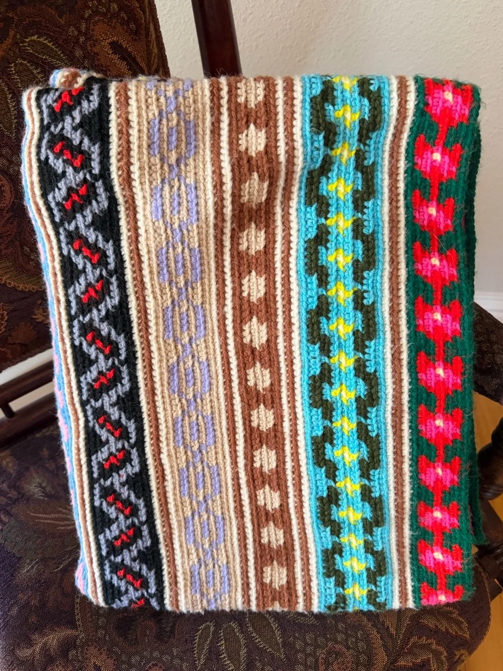VTG Handmade Southwestern Cabin Boho Folk Art Knit Afghan Throw Blanket 51x61